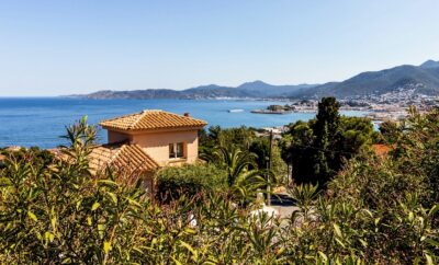 GRIFEU 06 – Apartament lluminós amb terrassa i vistes al mar