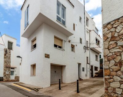 PORT DE LLANÇÀ 35 – Apartamento centrico en el puerto