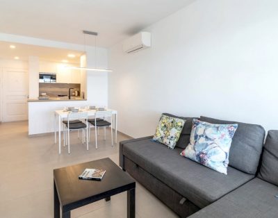 CAU DEL LLOP 76 – Apartamento con piscina comunitaria
