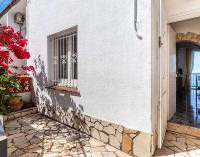FENER DE BAIX 81 – Bonito apartamento cerca del mar