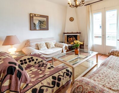 PORT DE LLANÇÀ 31 – Apartamento con vistas al mar