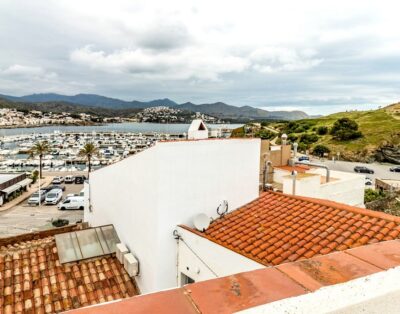 PORT DE LLANÇÀ 35 – Apartamento centrico en el puerto