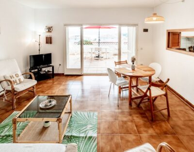 LA FARELLA LA COMA 66 – Apartamento con piscina comunitaria y terraza