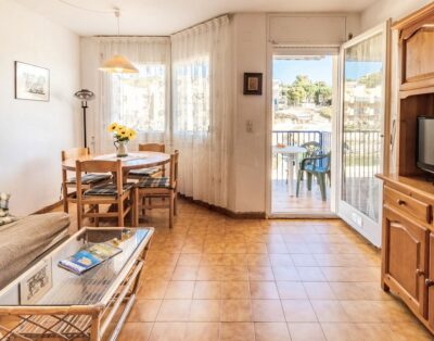 GRIFEU 17 – Acogedor apartamento al lado de la playa