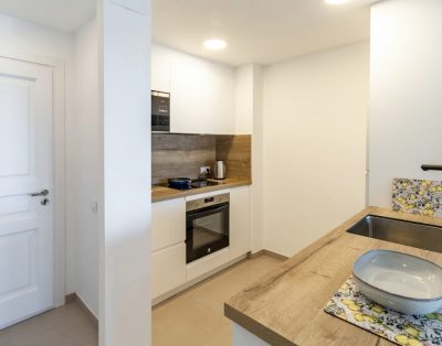 CAU DEL LLOP 76 – Apartamento con piscina comunitaria