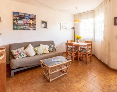 GRIFEU 17 – Acogedor apartamento al lado de la playa