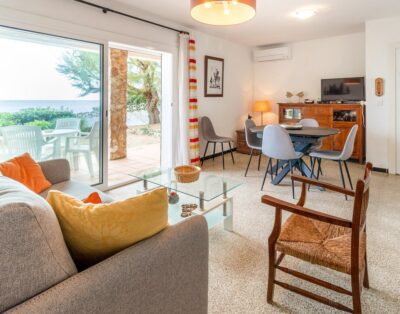 CARBONERES 48 – Apartamento a primera línea de mar