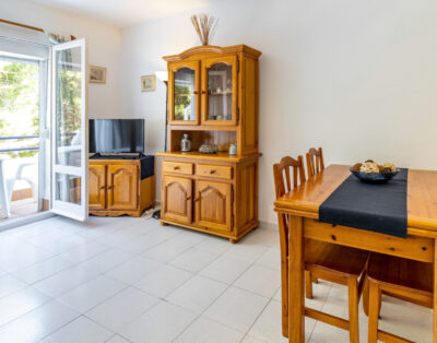 FENER DE DALT 84 – Apartamento con piscina comunitaria