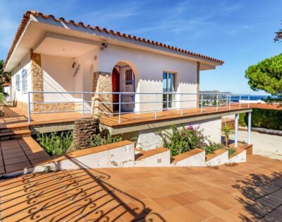 FENER DE DALT 89 – Magnífica casa con piscina y vistas