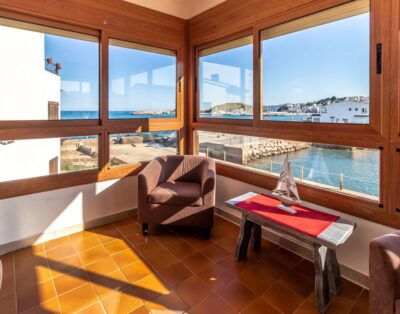 SANT CARLES 21 – Apartamento con vistas al mar