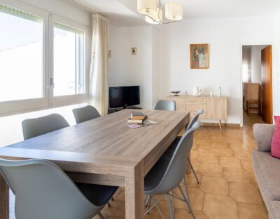 PORT DE LLANÇÀ 35 – Apartamento centrico en el puerto
