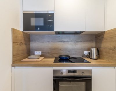 CAU DEL LLOP 76 – Apartamento con piscina comunitaria
