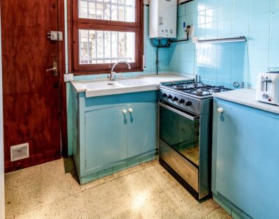 CARBONERES 45 – Apartamento con terraza