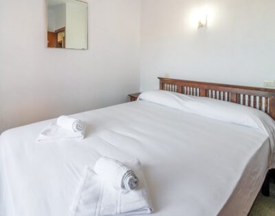 CARBONERES 45 – Apartamento con terraza