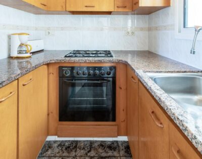 FENER DE BAIX 81 – Bonito apartamento cerca del mar
