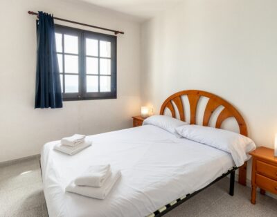 CAU DEL LLOP 76 – Apartamento con piscina comunitaria