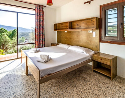 GRIFEU 08 – Apartamento con agradable terraza exterior