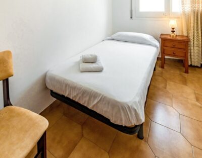 PORT DE LLANÇÀ 35 – Apartamento centrico en el puerto