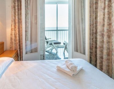 FENER DE BAIX 81 – Bonito apartamento cerca del mar