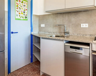 GRIFEU 07 – Apartment with sea views