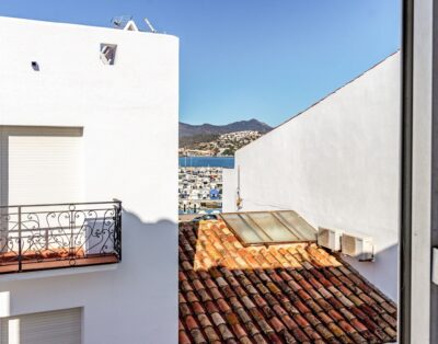 PORT DE LLANÇÀ 35 – Apartamento centrico en el puerto