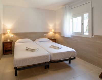 PORT DE LA SELVA 94 – Apartamento con jardín