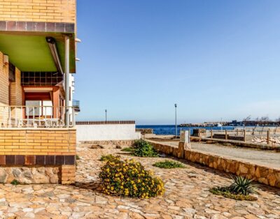 SANT CARLES 20 – Apartamento soleado con vistas al mar