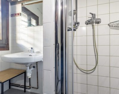 GRIFEU 08 – Apartamento con agradable terraza exterior