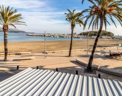 PORT DE LLANÇÀ 30 – Apartamento en 1ª línea de mar