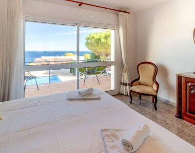 FENER DE DALT 89 – Magnífica casa con piscina y vistas