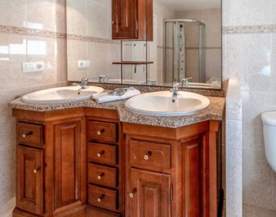 FENER DE DALT 89 – Magnífica casa con piscina y vistas