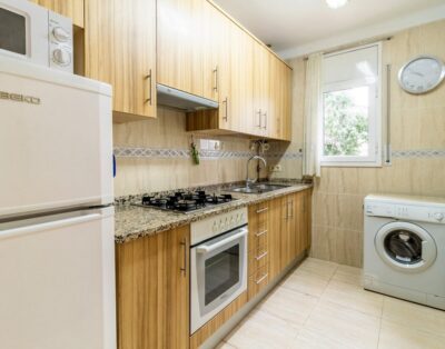 LA FARELLA LA COMA 60 – Apartamento bien ubicado con balcón
