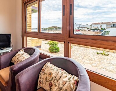SANT CARLES 22 – Apartamento soleado con vistas al mar