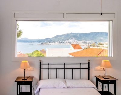 CAP RAS 01 – Apartment with terrace and sea views