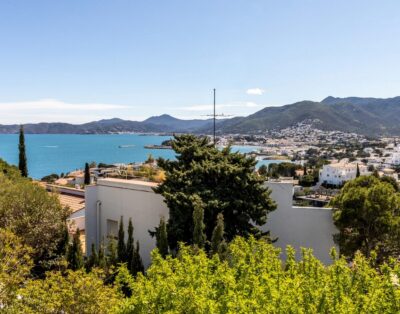 GRIFEU 11 – Apartamento con terraza y vista panorámica