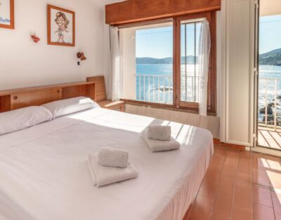 CARBONERES 51 – Casa adosada con preciosas vistas al mar