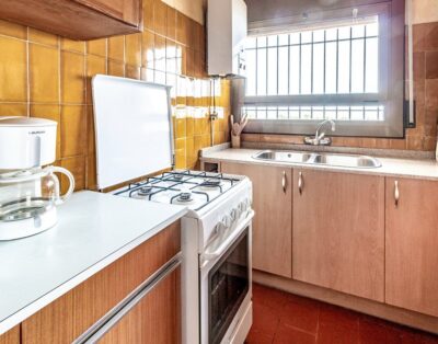 CARBONERES 47 – Apartamento en primera línea de mar
