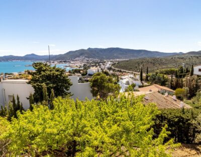 GRIFEU 11 – Apartamento con terraza y vista panorámica