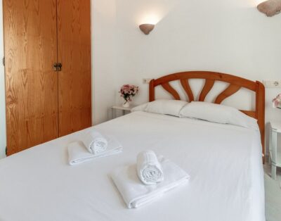 SANT CARLES 25 – Apartamento zona residencial con terraza