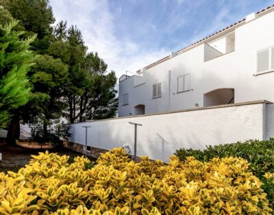 SANT CARLES 25 – Apartamento zona residencial con terraza