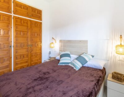 GRIFEU 18 – Apartamento con terraza y vistas