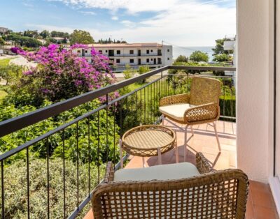 GRIFEU 18 – Apartamento con terraza y vistas