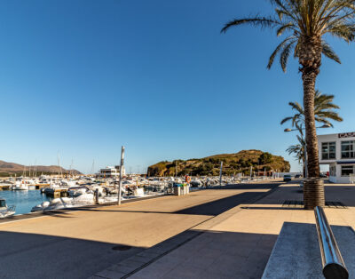 PORT DE LLANÇÀ 32 – Dúplex en 1ª línea de playa