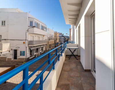 PORT DE LLANÇÀ 34 – Apartamento en 1ª línea de playa