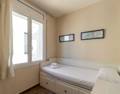 PORT DE LLANÇÀ 34 – Apartamento en 1ª línea de playa