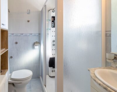 SUPER FENER 93.1 – Apartamento con terraza y vistas