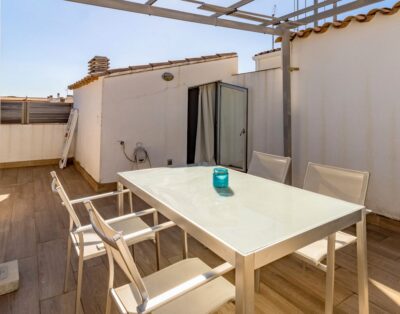 PORT DE LLANÇÀ 44 – Apartamento moderno con terraza
