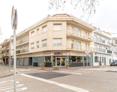 PORT DE LLANÇÀ 37 – Ático con terraza y vistas al mar