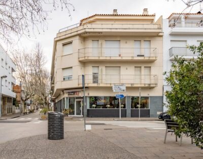 PORT DE LLANÇÀ 37 – Ático con terraza y vistas al mar