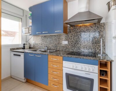 PORT DE LLANÇÀ 37 – Ático con terraza y vistas al mar